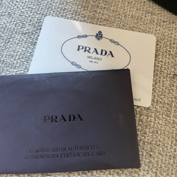 Medium Saffiano Leather Prada - Picture 13 of 15